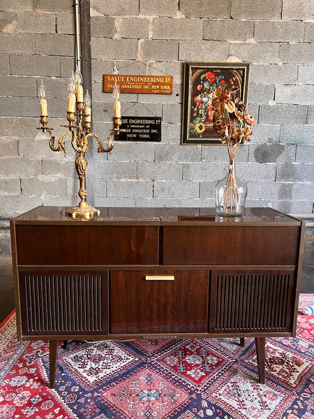 Meuble HIFI enfilade vintage radio / tourne-disques Telefunken Wien 2464 Stéréo - 1963