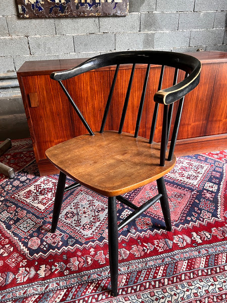 Fauteuil vintage par Ilmari Tapiovaara - Finlande - 1960