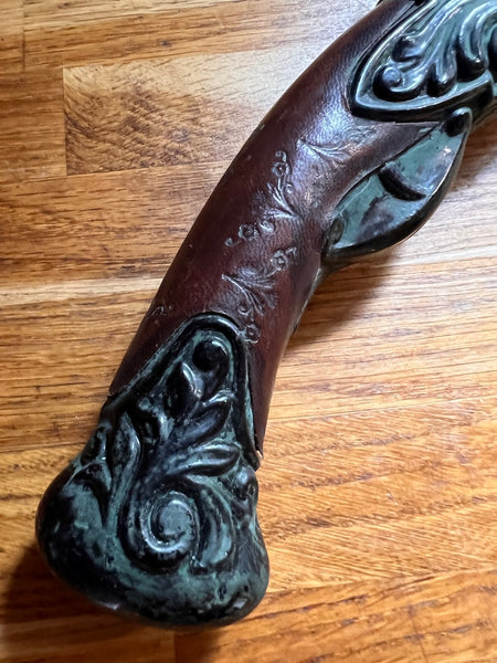 Rare bouteille en verre italienne vintage en forme de mousquet - Secolo XVI Bargello - Firenze Italy