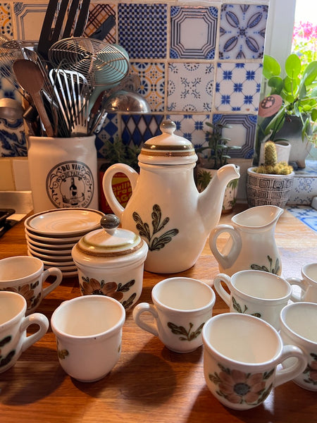 Service à café vintage Gien France modèle Bangui
