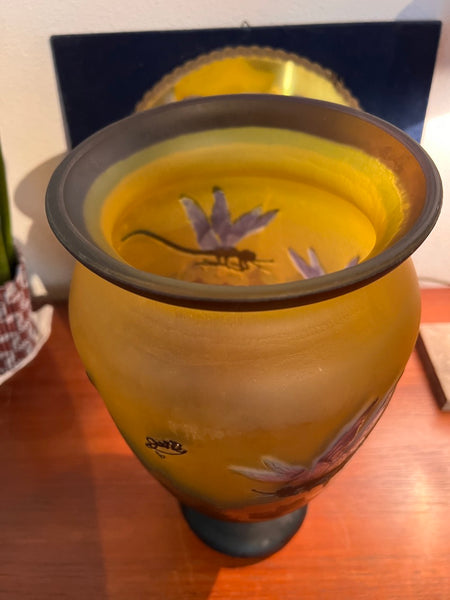 Le Sélectionneur - Brocante - Grand vase vintage en verre soufflé à la bouche et gravé à l'acide Gallé Tip 31cm