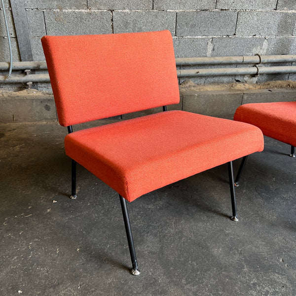 Le Sélectionneur - Brocante - Paire de chauffeuses modèle 31 par Florence Knoll - Années 50