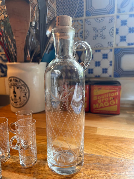Service à liqueur vintage en verre gravé