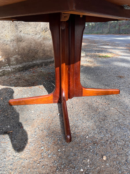 Table à manger extensible scandinave par Niels Otto Moller en bois de rose Danemark 1960