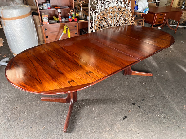 Table à manger extensible scandinave par Niels Otto Moller en bois de rose Danemark 1960