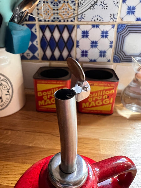 Huilier de table Jean-Vier en céramique rouge modèle Mauléon - Pays Basque